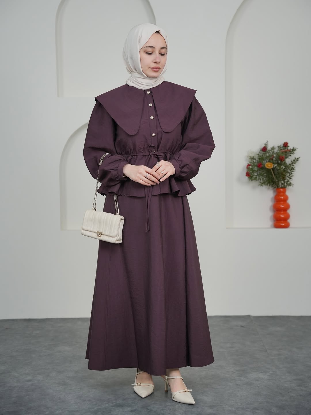 Zarif Büyük Yaka Mürdüm Uzun Elbise